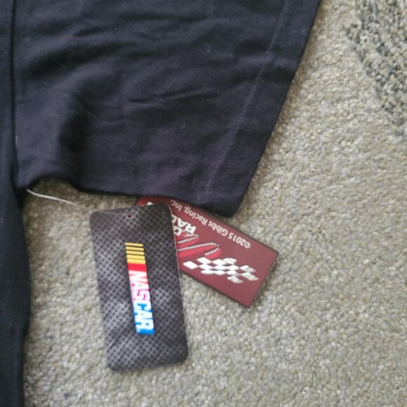 Kyle Busch Joe Gibbs Racing NASCAR T Shirt Large - M&M's Candy #18 NASCAR NWTag - Picture 3 of 6